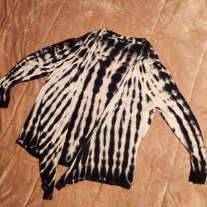 NWOT- Vera Wang Tie-Dye Open Cardigan Size Xl